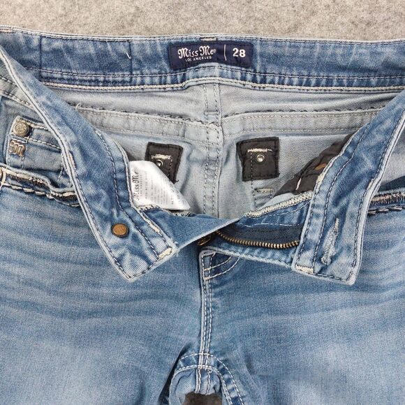 Miss Me Mid Rise Bootcut Jeans Size 28 Light Wash Embellished Pockets - Picture 3 of 11